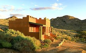 Klein-aus Vista Desert Horse Inn  3*
